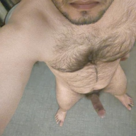 HornyNakedHunk